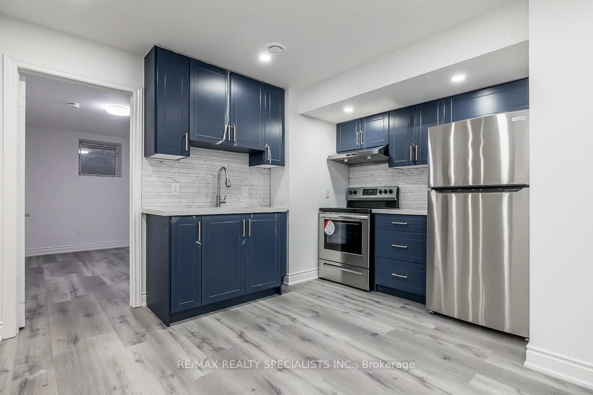 1, Huron, Bradford, Bradford West Gwillimbury