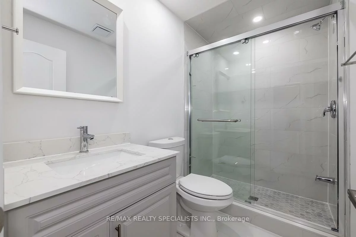 1, Huron, Bradford, Bradford West Gwillimbury