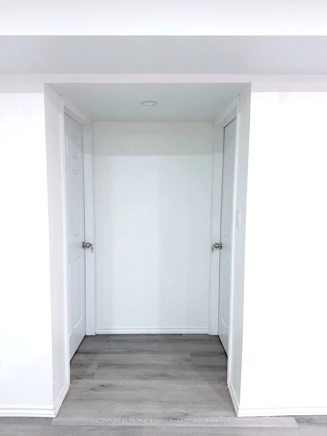 15, Slack, Bradford, Bradford West Gwillimbury