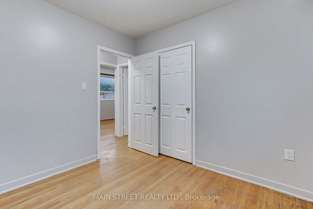 364, Agar, Bradford, Bradford West Gwillimbury