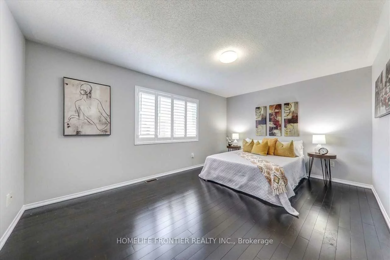 897, Miller Park, Bradford, Bradford West Gwillimbury