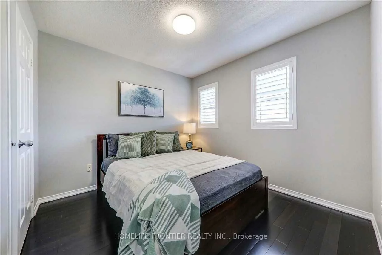 897, Miller Park, Bradford, Bradford West Gwillimbury