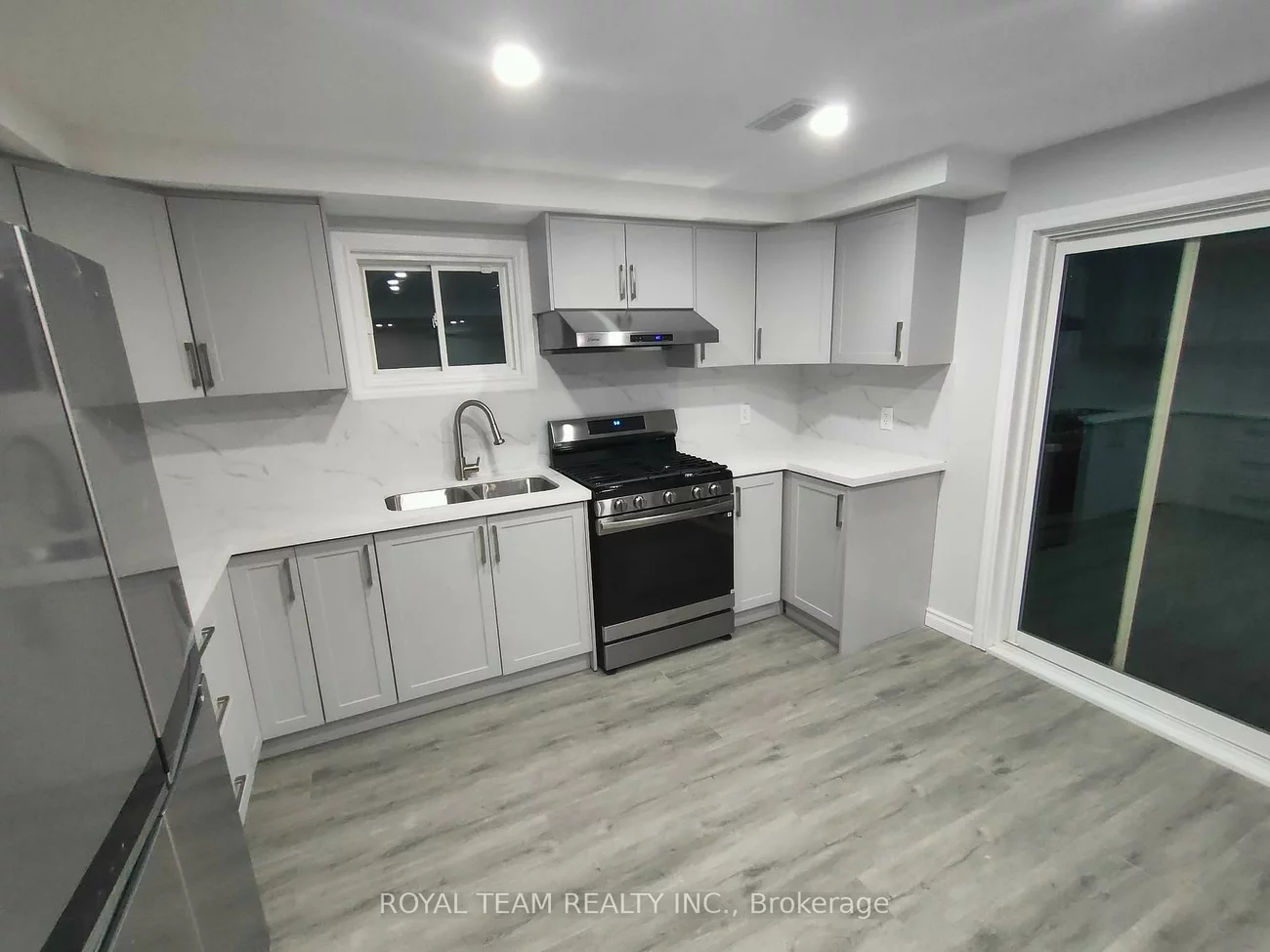 1065, Langford, Bradford, Bradford West Gwillimbury