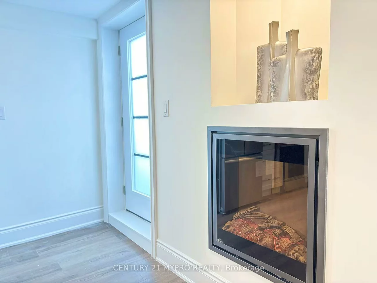 95, Inverness, Bradford, Bradford West Gwillimbury