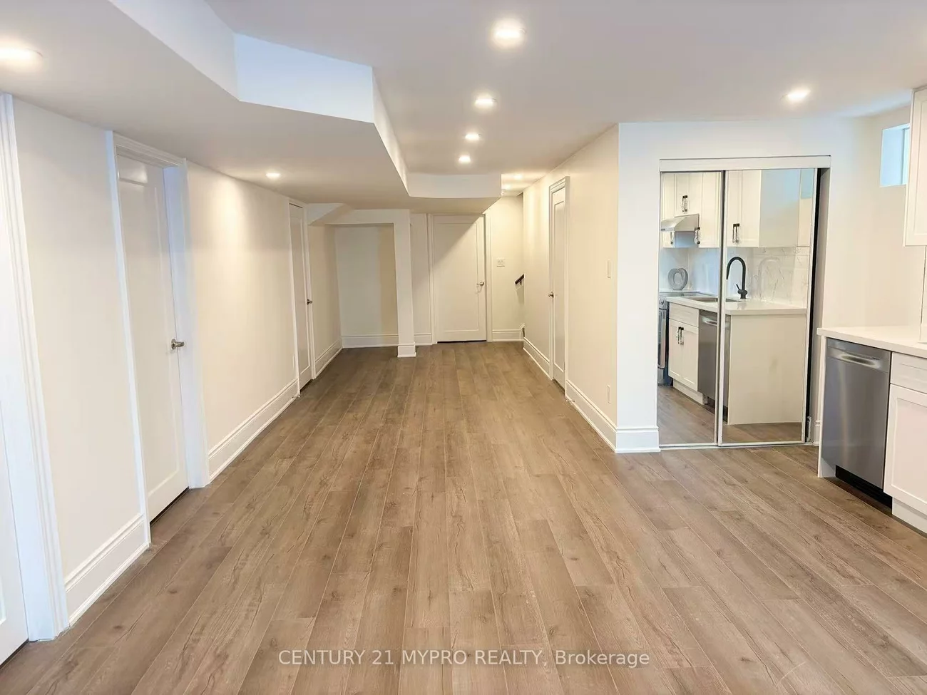 95, Inverness, Bradford, Bradford West Gwillimbury