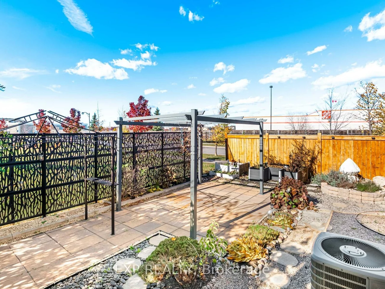 2, Angela, Bradford, Bradford West Gwillimbury