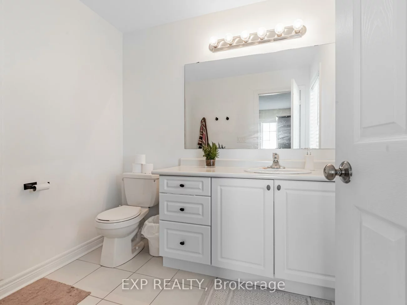 2, Angela, Bradford, Bradford West Gwillimbury