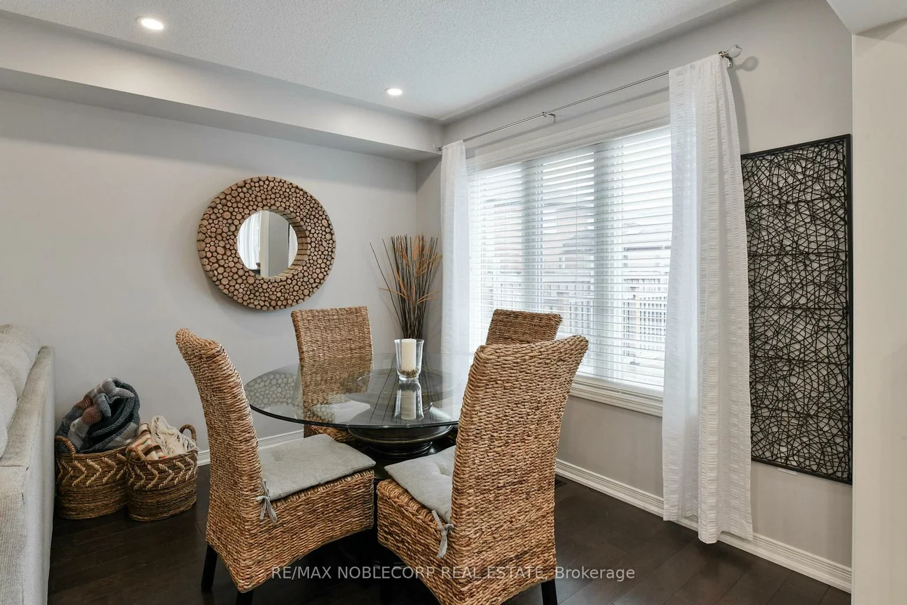 54, Long, Bradford, Bradford West Gwillimbury