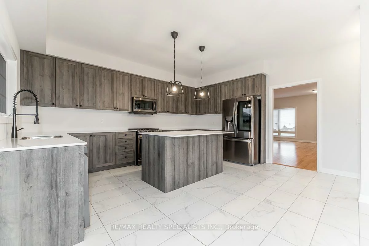 509, Simcoe, Bradford, Bradford West Gwillimbury