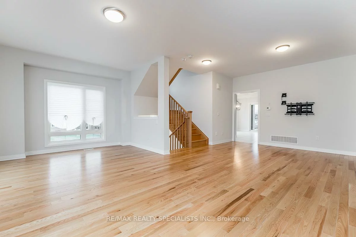 509, Simcoe, Bradford, Bradford West Gwillimbury