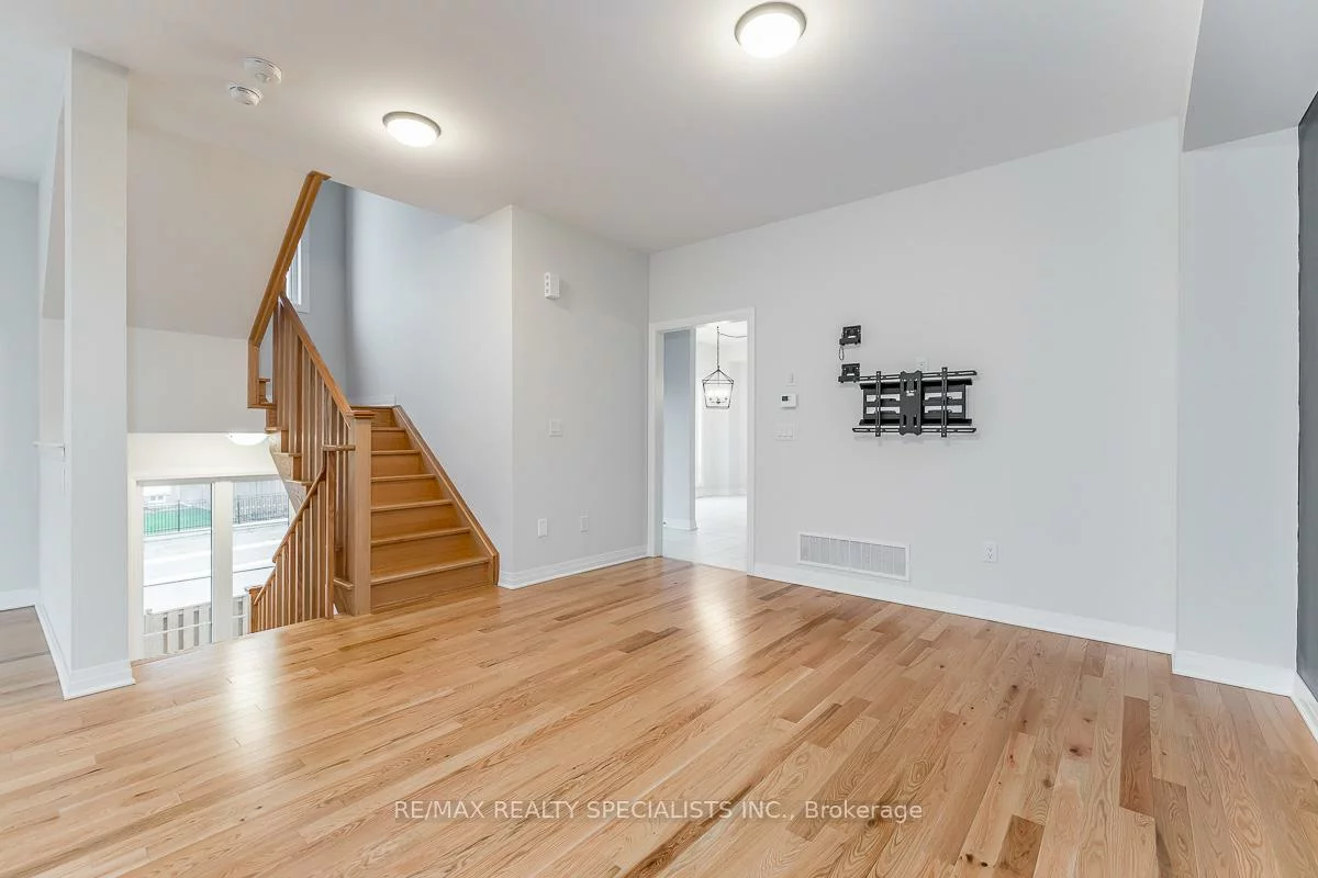 509, Simcoe, Bradford, Bradford West Gwillimbury