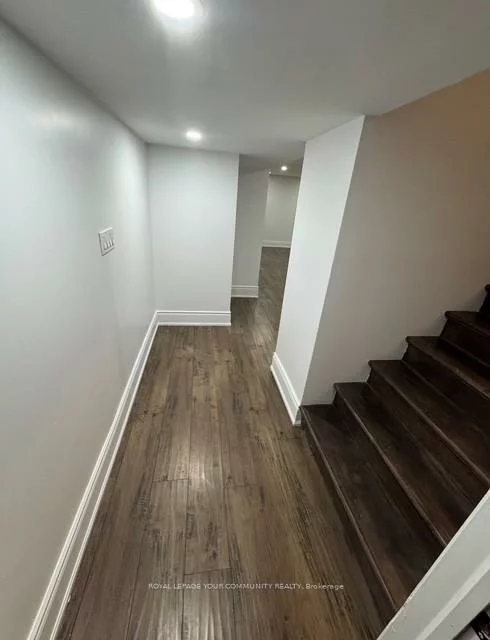 28, Frederick, Bradford, Bradford West Gwillimbury