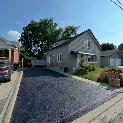 28, Frederick, Bradford, Bradford West Gwillimbury