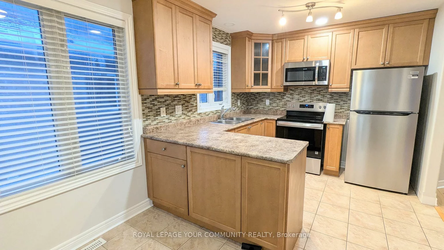 50, Smith, Bradford, Bradford West Gwillimbury