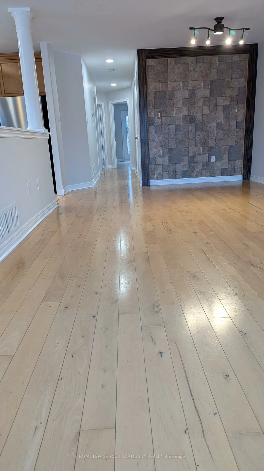 50, Smith, Bradford, Bradford West Gwillimbury