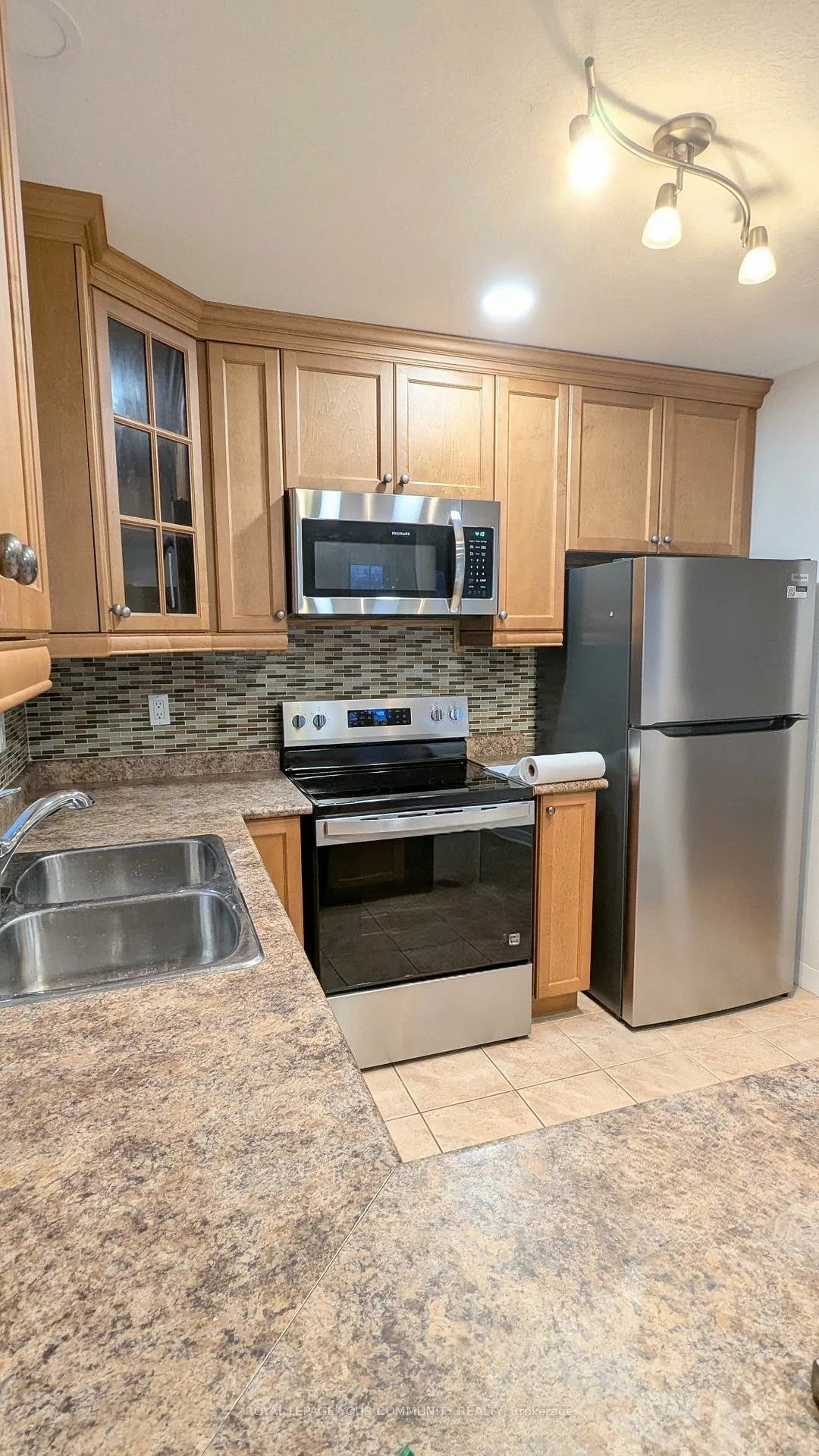 50, Smith, Bradford, Bradford West Gwillimbury