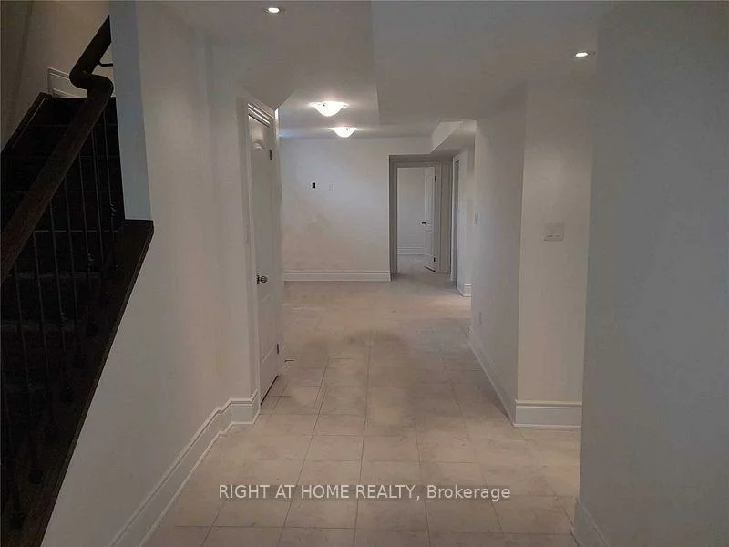 73, Broughton, Bradford, Bradford West Gwillimbury