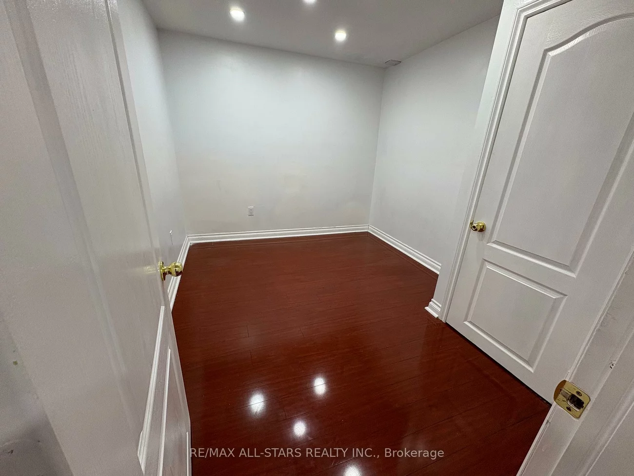 95, Professor Day, Bradford, Bradford West Gwillimbury