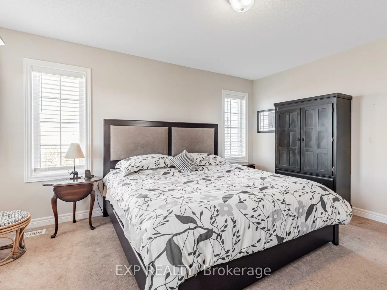 2, Angela, Bradford, Bradford West Gwillimbury