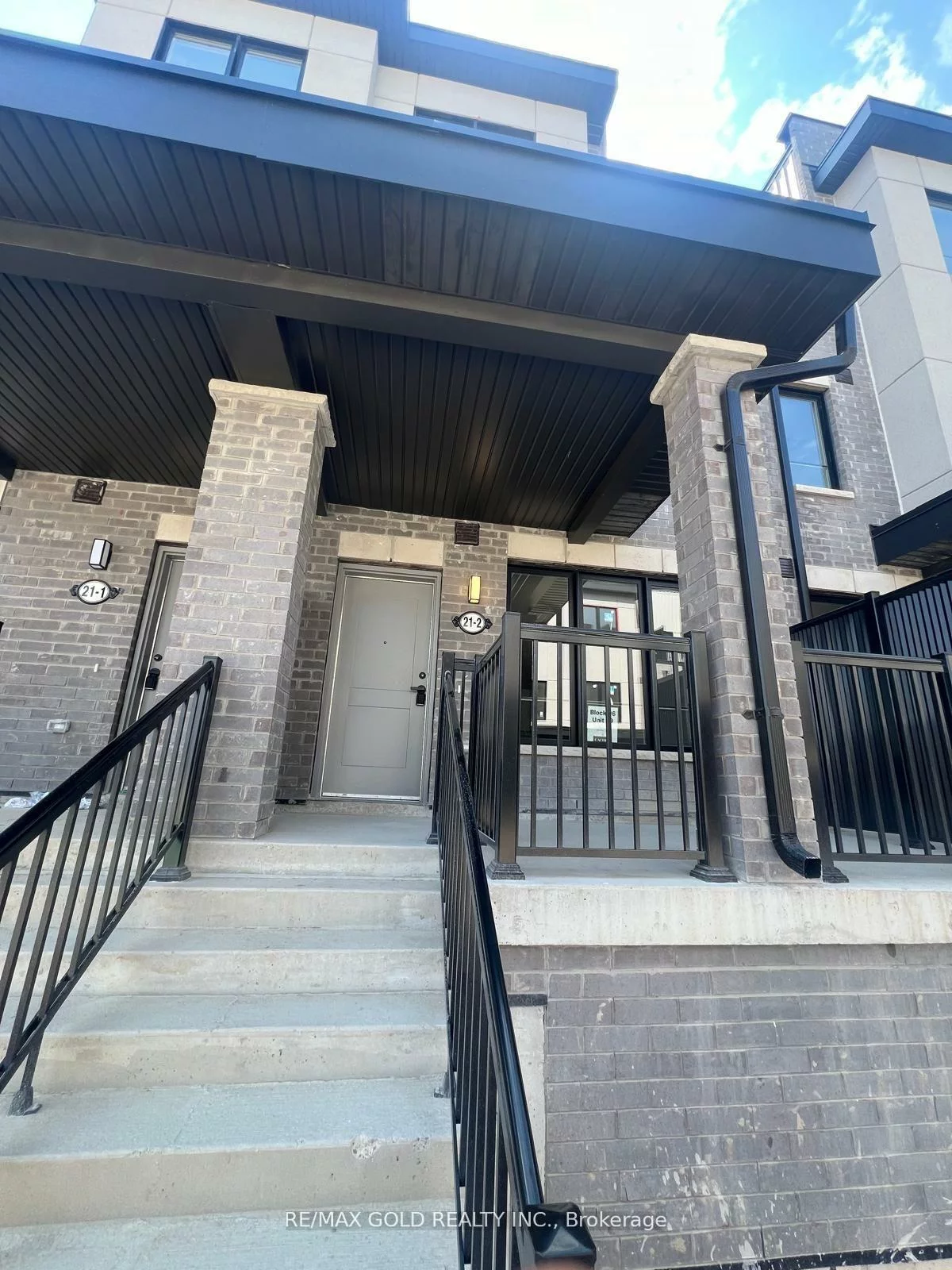 21, Baynes, Bradford, Bradford West Gwillimbury