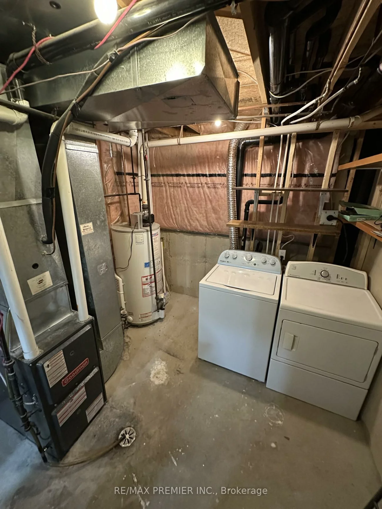 55, Breeze, Bradford, Bradford West Gwillimbury