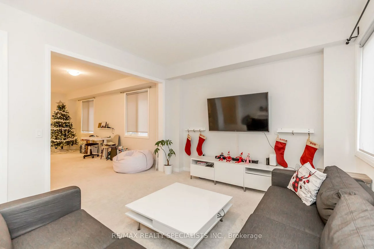 147, Landolfi, Bradford, Bradford West Gwillimbury