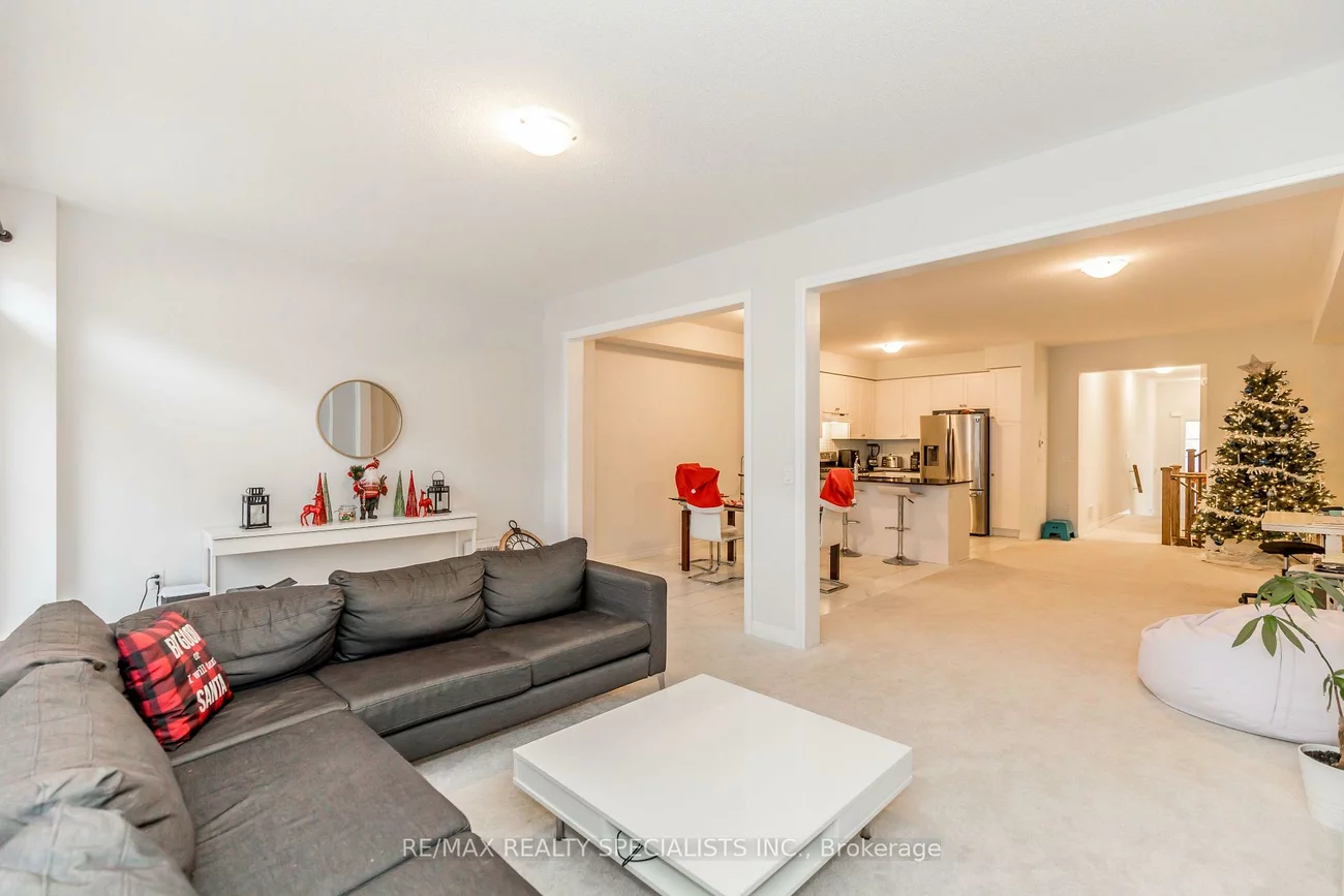 147, Landolfi, Bradford, Bradford West Gwillimbury