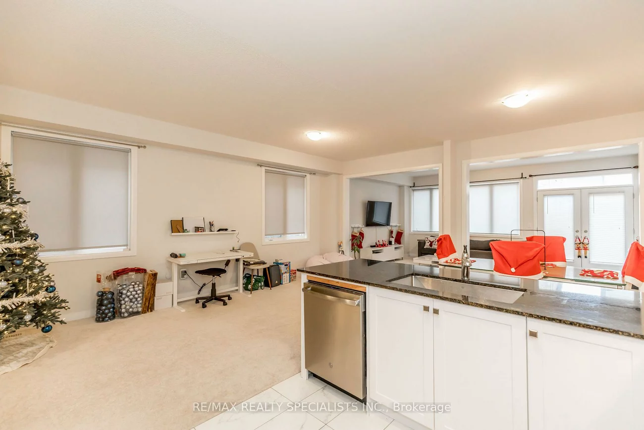 147, Landolfi, Bradford, Bradford West Gwillimbury