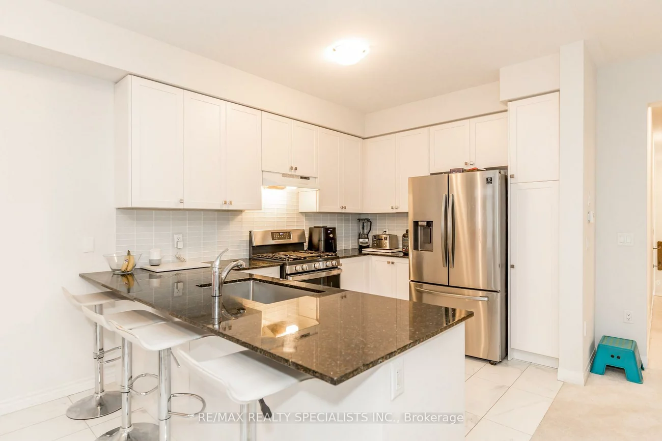 147, Landolfi, Bradford, Bradford West Gwillimbury