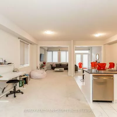 147, Landolfi, Bradford, Bradford West Gwillimbury