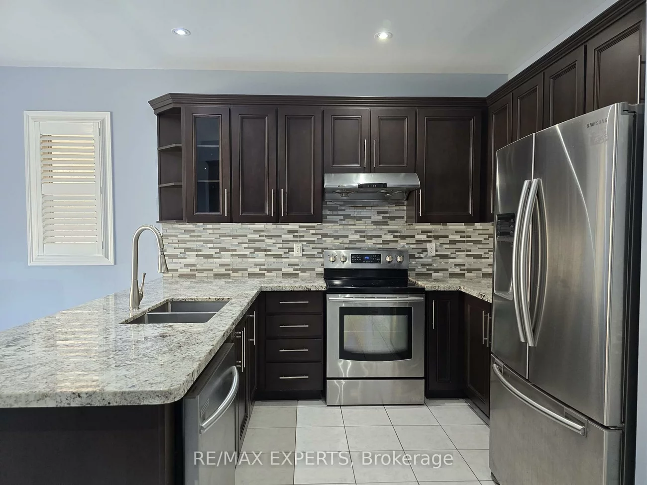 66, Hopkins, Bradford, Bradford West Gwillimbury