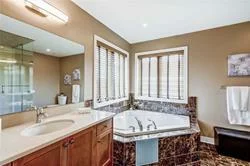 136, Mooney, Bradford, Bradford West Gwillimbury