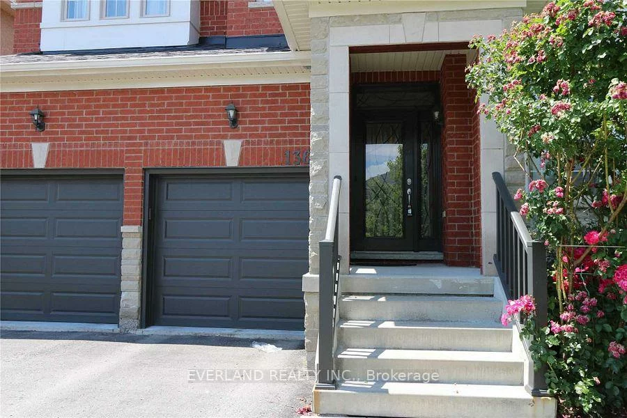 136, Mooney, Bradford, Bradford West Gwillimbury