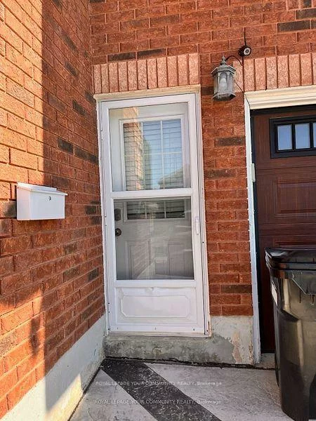 25, Breeze, Bradford, Bradford West Gwillimbury