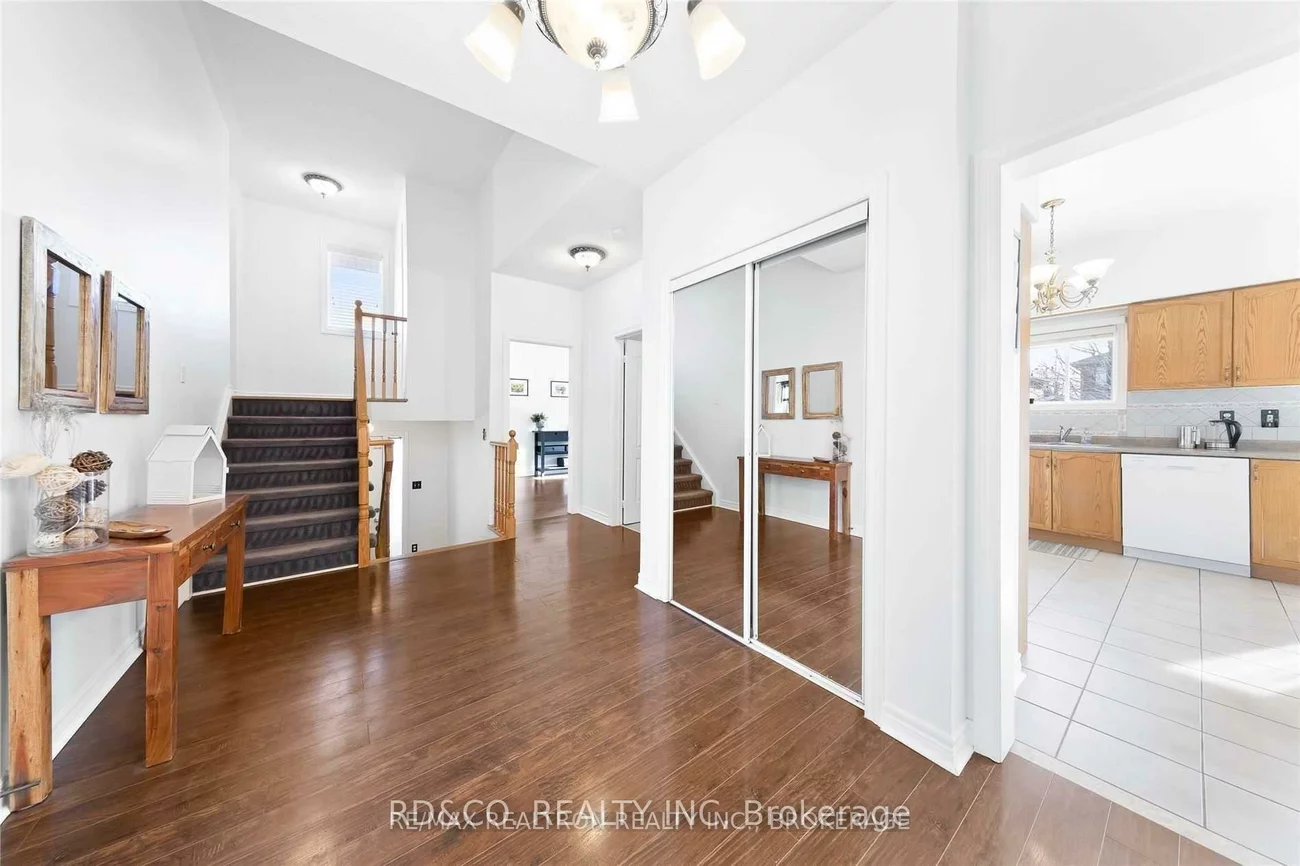 6, Depeuter, Bradford, Bradford West Gwillimbury