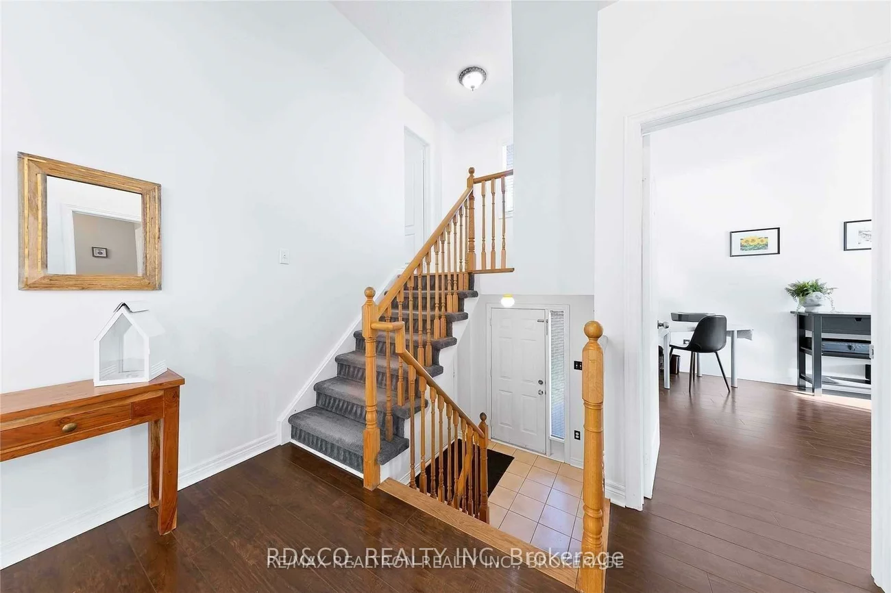 6, Depeuter, Bradford, Bradford West Gwillimbury