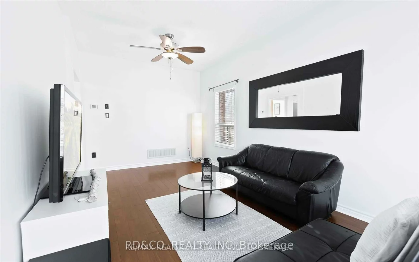 6, Depeuter, Bradford, Bradford West Gwillimbury