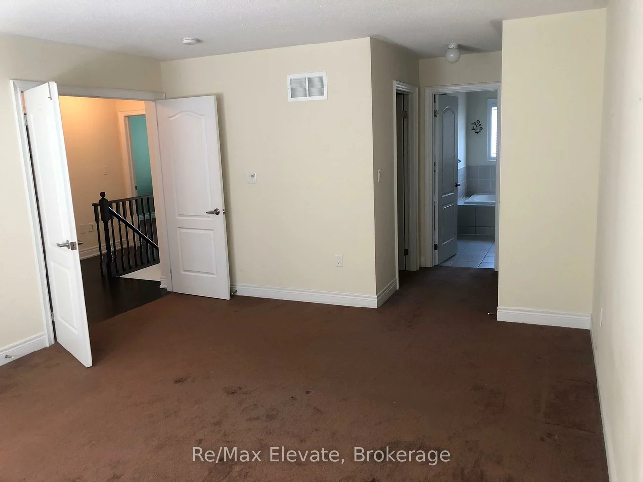 110, Mcdonnell, Bradford, Bradford West Gwillimbury