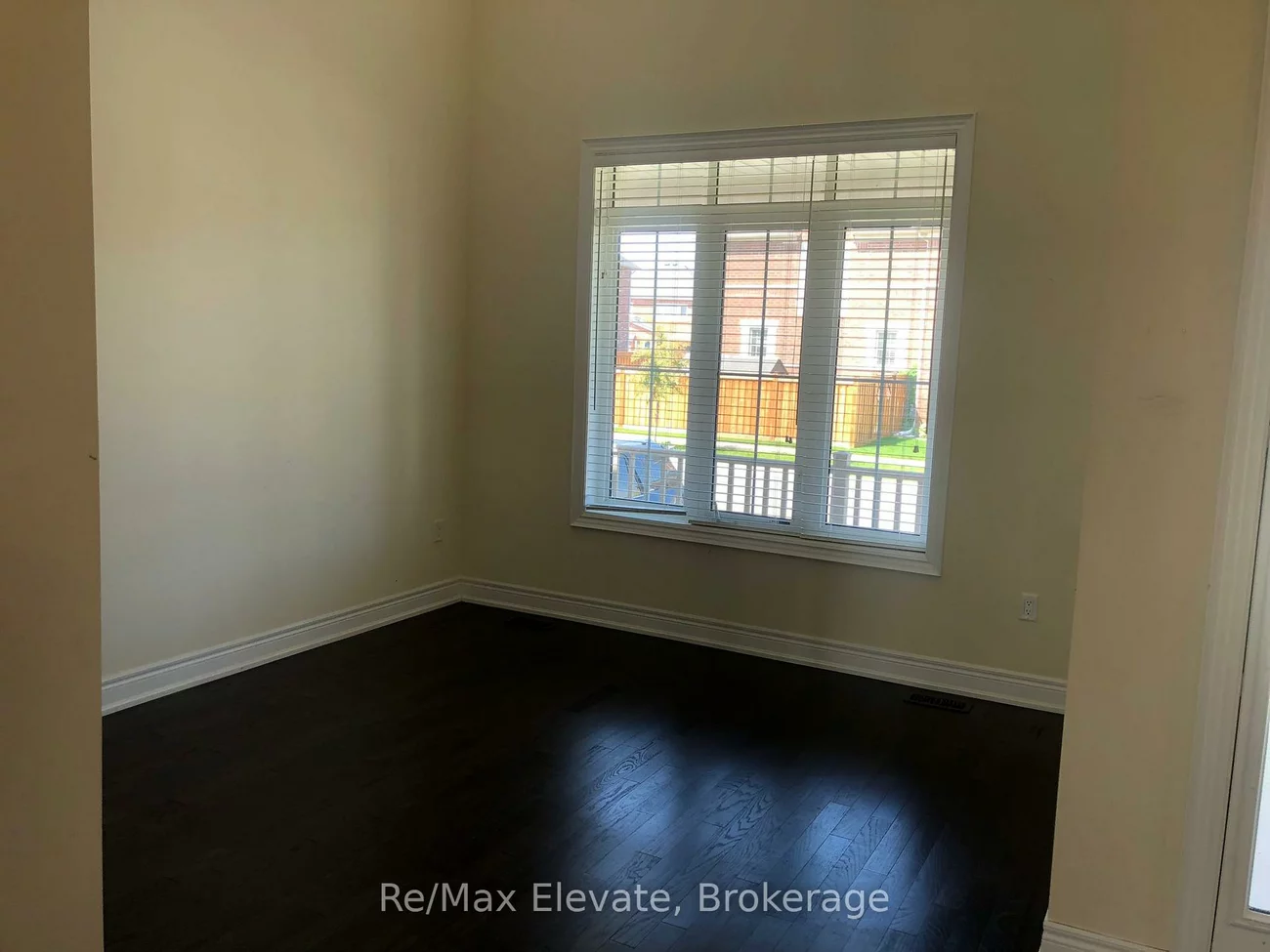 110, Mcdonnell, Bradford, Bradford West Gwillimbury