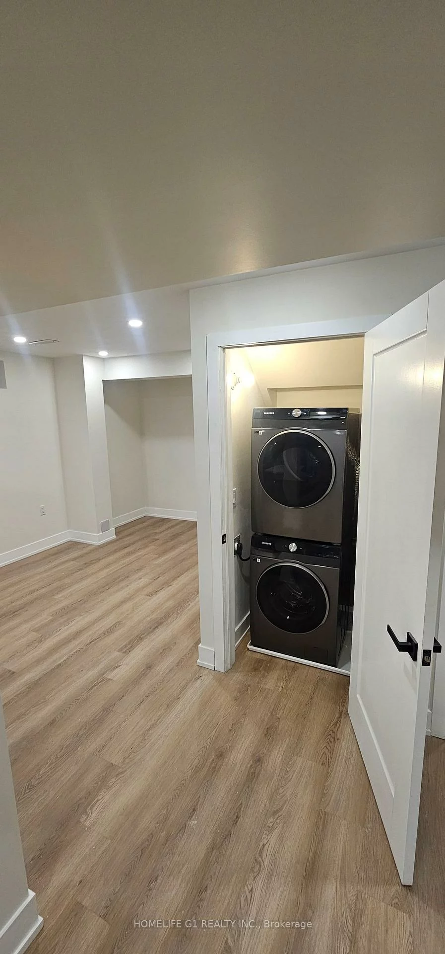 281, Blue Dasher, Bradford, Bradford West Gwillimbury