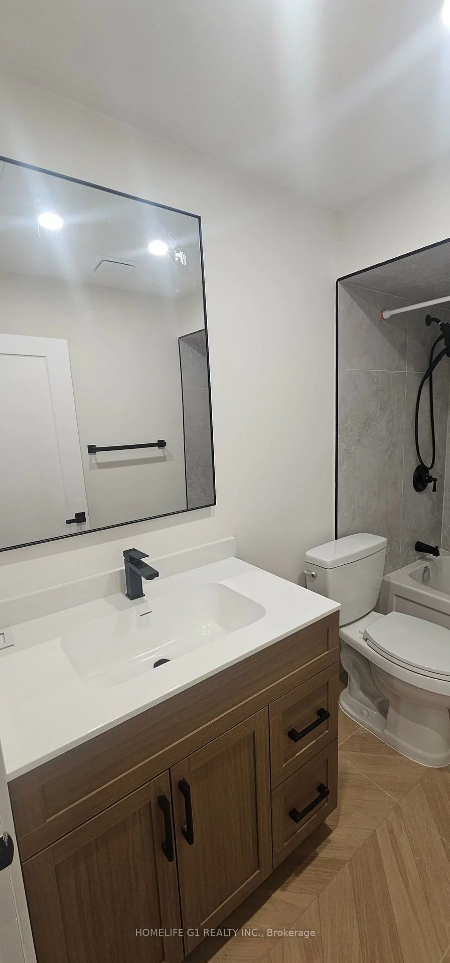 281, Blue Dasher, Bradford, Bradford West Gwillimbury