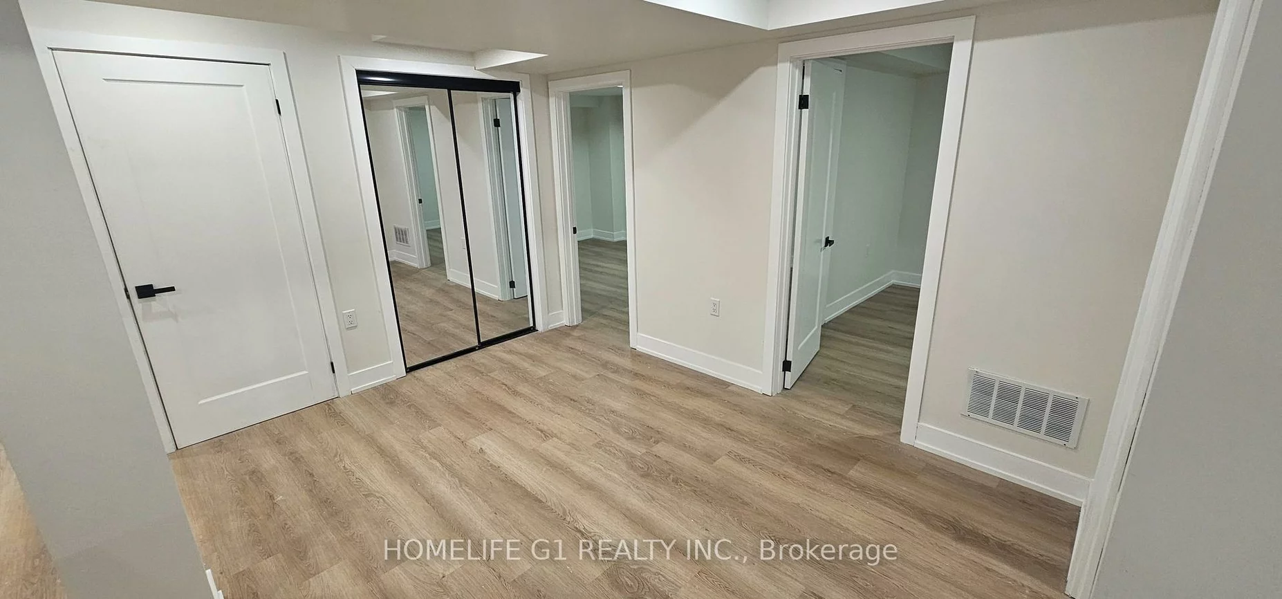 281, Blue Dasher, Bradford, Bradford West Gwillimbury