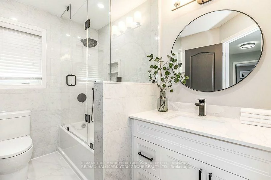 94, Weir, Bradford, Bradford West Gwillimbury