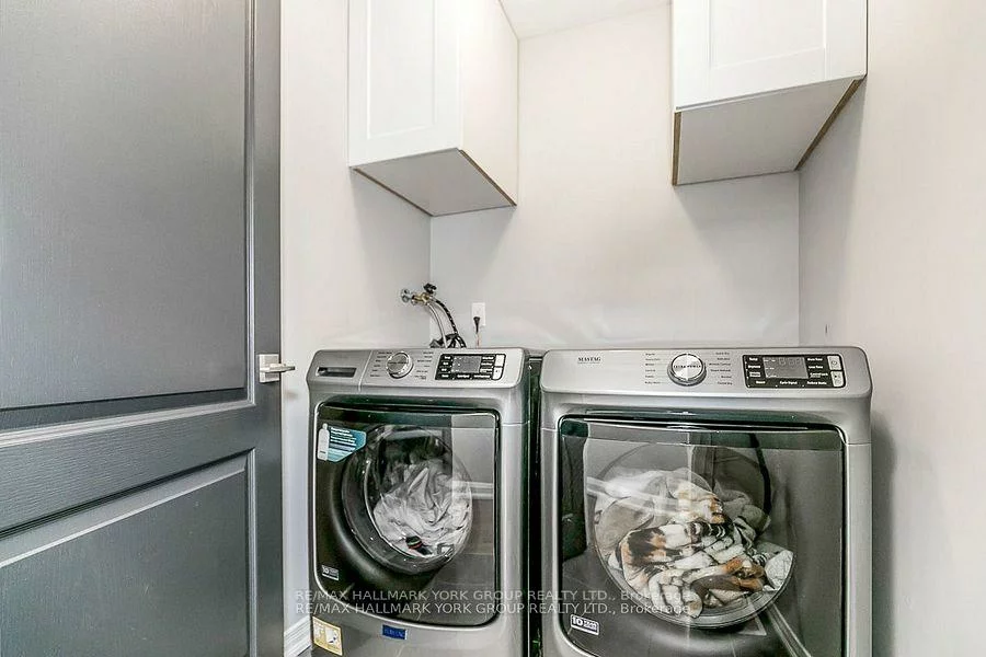 94, Weir, Bradford, Bradford West Gwillimbury