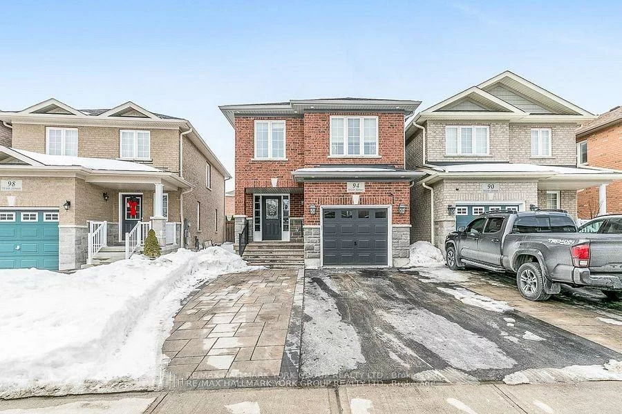 94, Weir, Bradford, Bradford West Gwillimbury