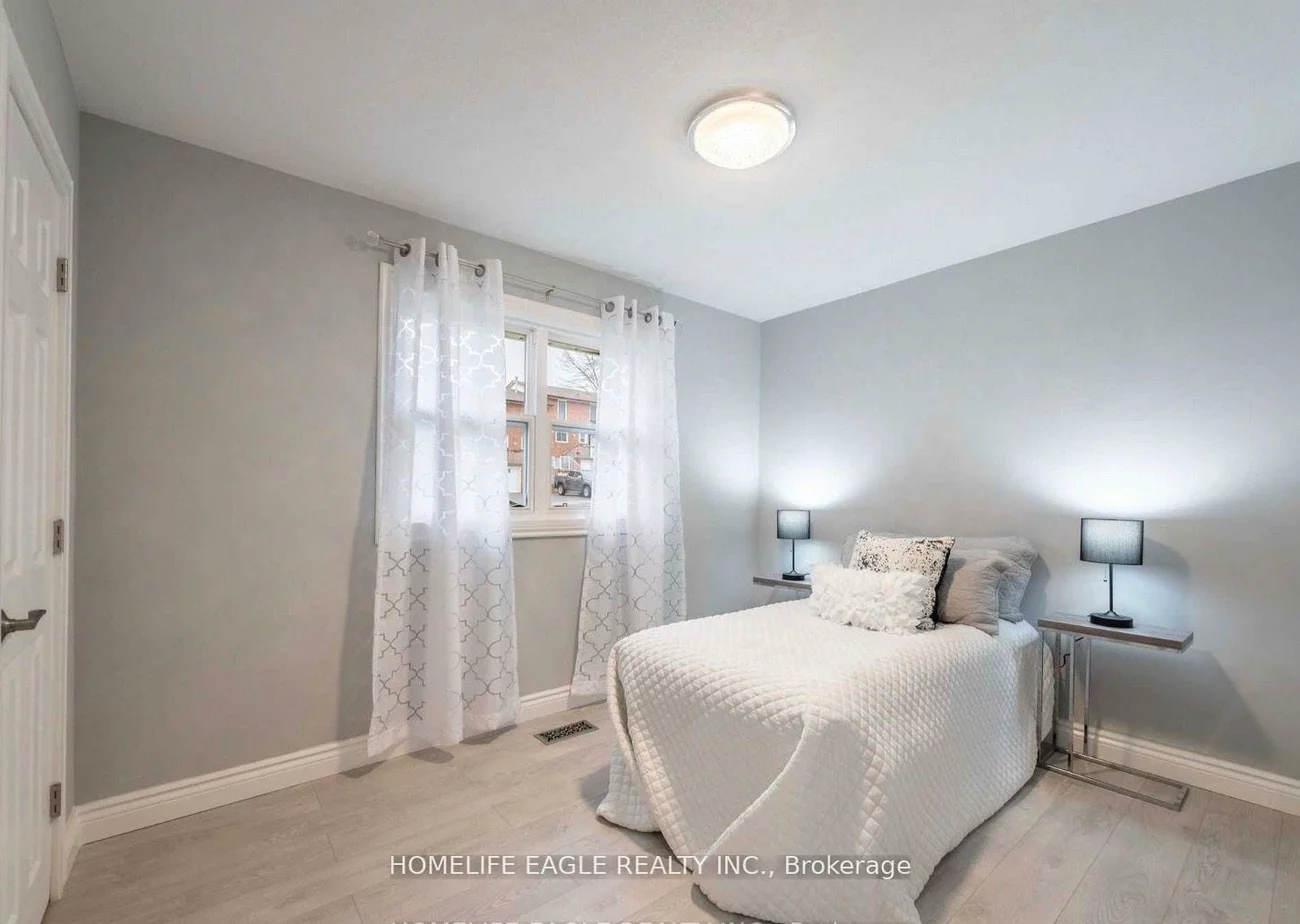 79, Simcoe, Bradford, Bradford West Gwillimbury