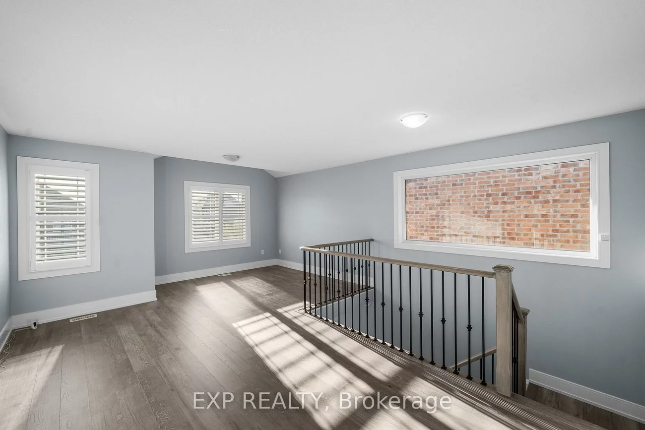 35, Tyndall, Bradford, Bradford West Gwillimbury