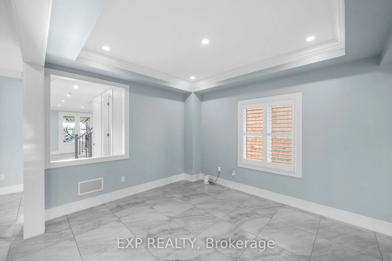 35, Tyndall, Bradford, Bradford West Gwillimbury