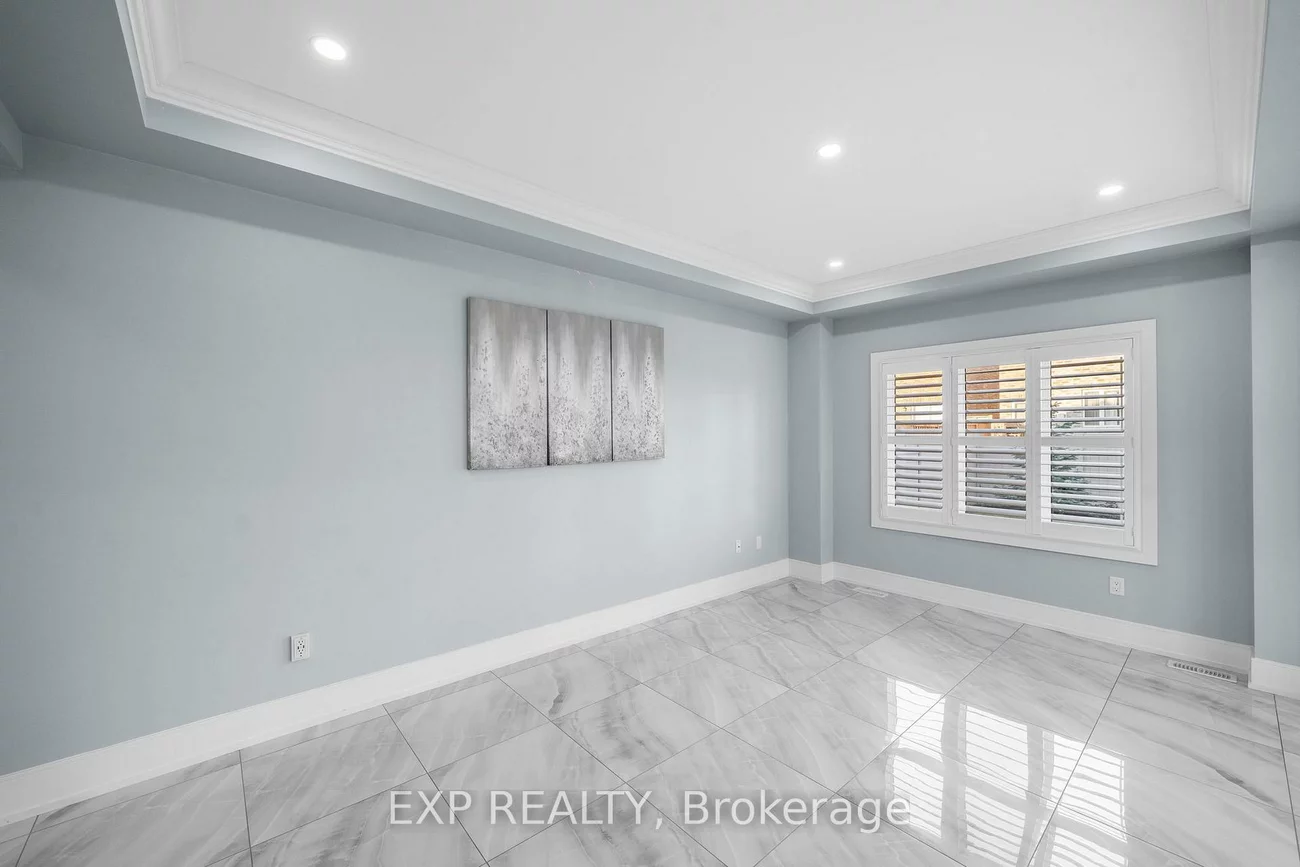 35, Tyndall, Bradford, Bradford West Gwillimbury