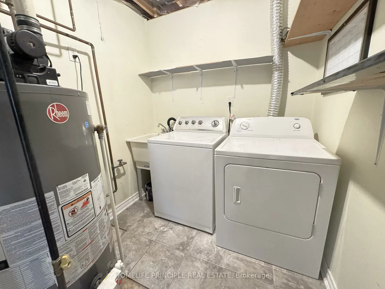 111, James, Bradford, Bradford West Gwillimbury